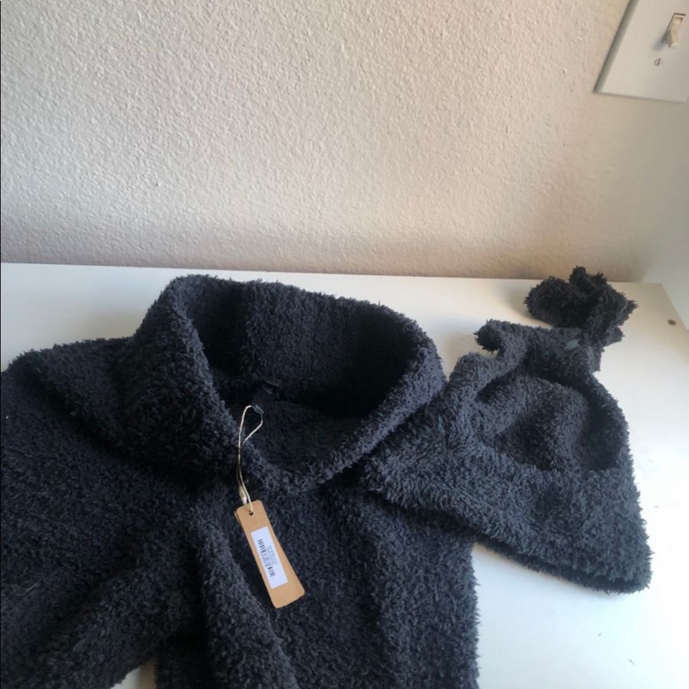 SKIMS set NWT